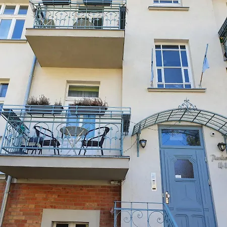 아파트 Apartament Przy Plazy - Parkowa 44